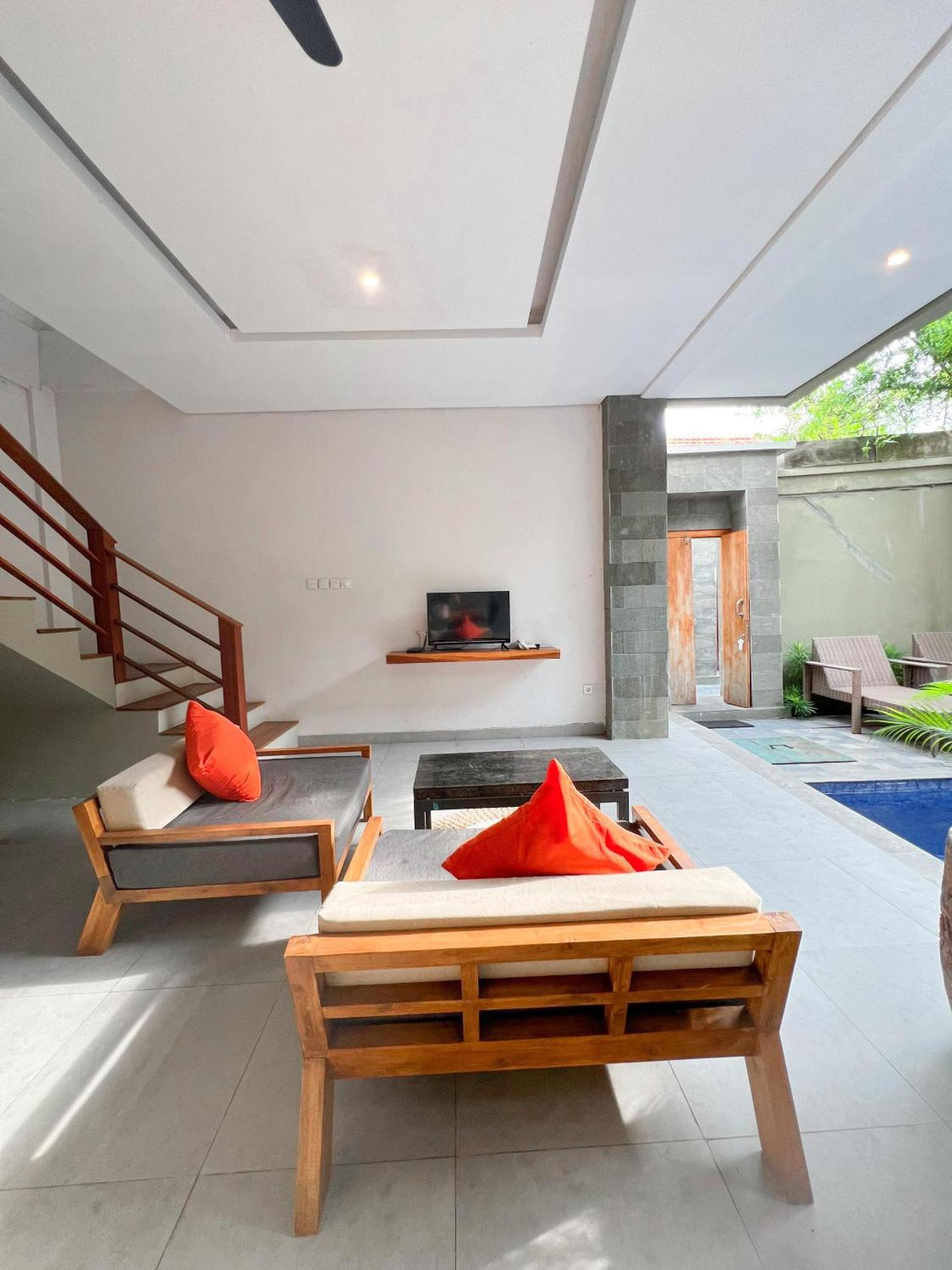 Apple Villa & Suite Seminyak Zewnętrze zdjęcie