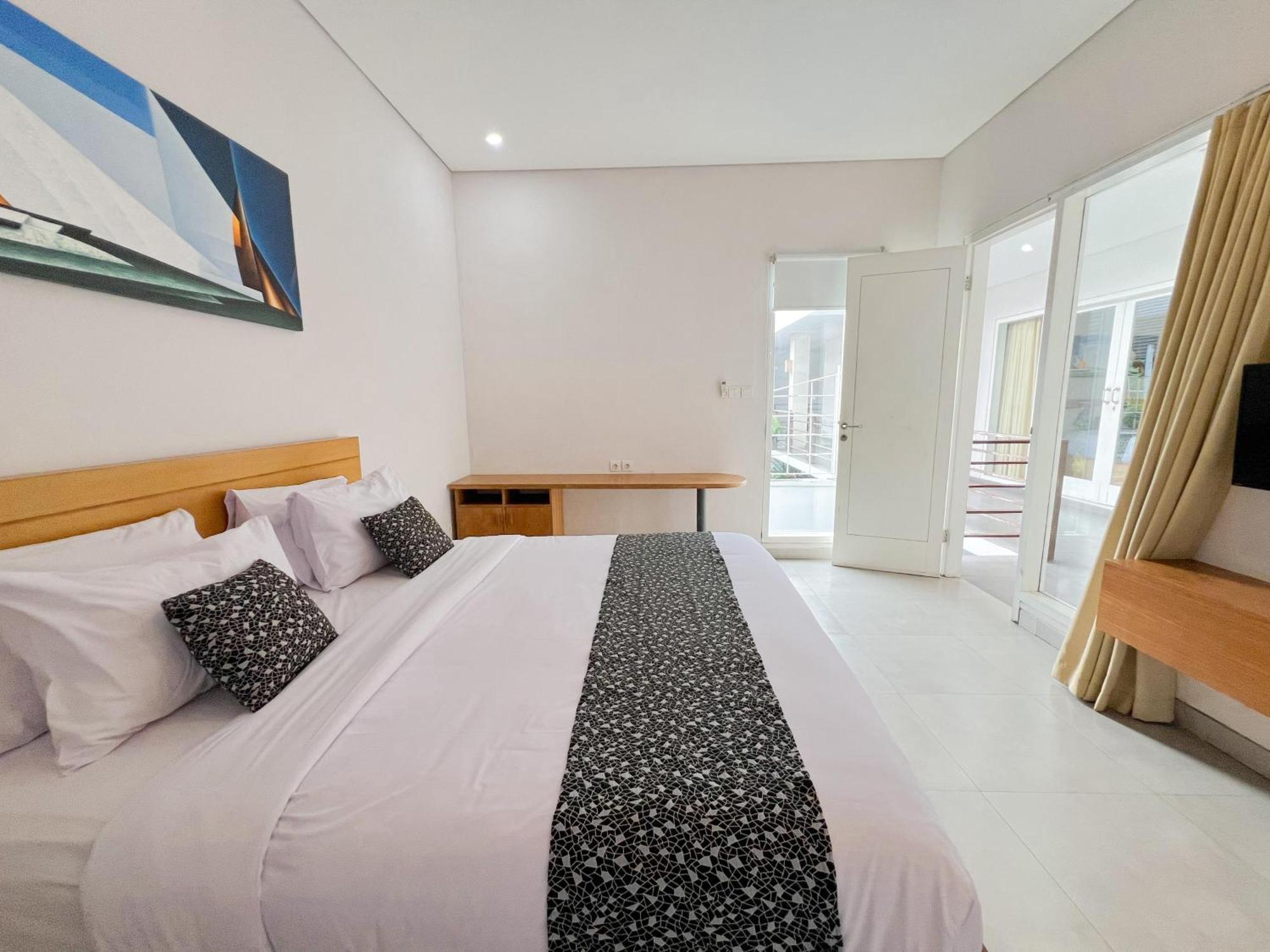 Apple Villa & Suite Seminyak Zewnętrze zdjęcie
