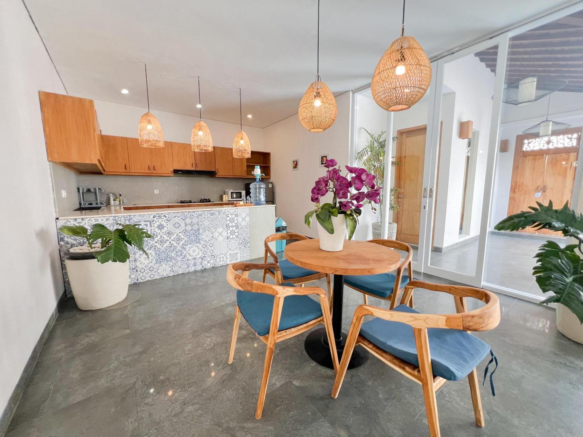 Apple Villa & Suite Seminyak Zewnętrze zdjęcie